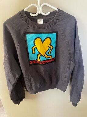 Goldi Sweatshirt with Yellow Heart Graphic